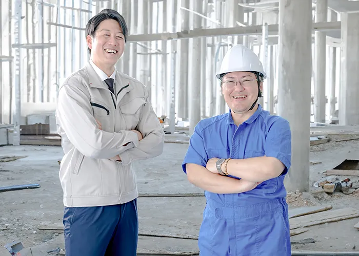 労災や保険で安心して働ける現場